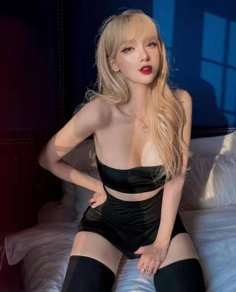 01年女大学生小玉水多活好